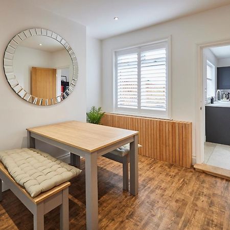 Host & Stay - Holme Rigg 휫비 외부 사진